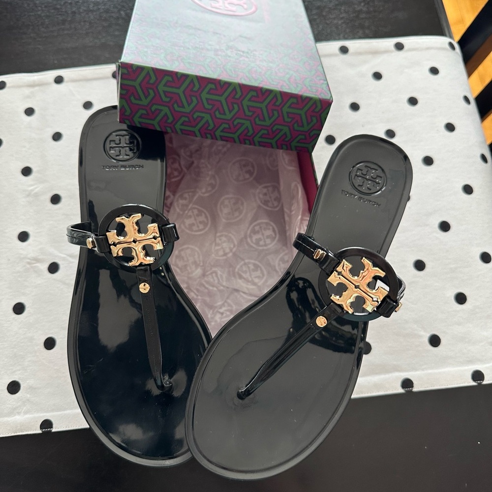 Tory Burch mini miller thong flats